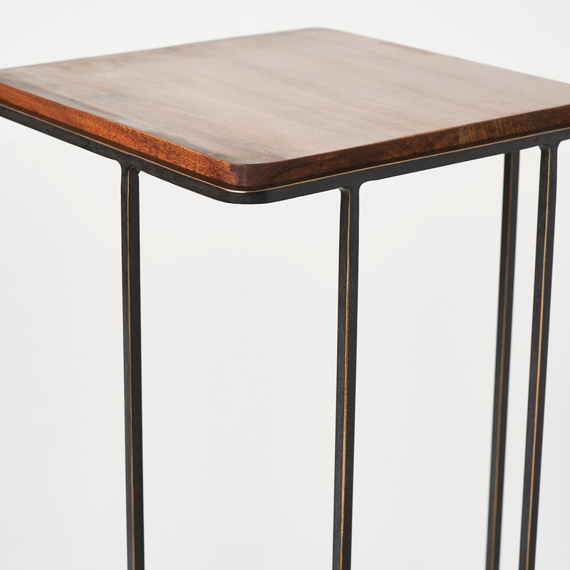 EPOCHAL ACCENT TABLE