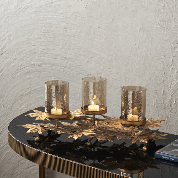 CHLORIS 3 LIGHT CANDLE HOLDER