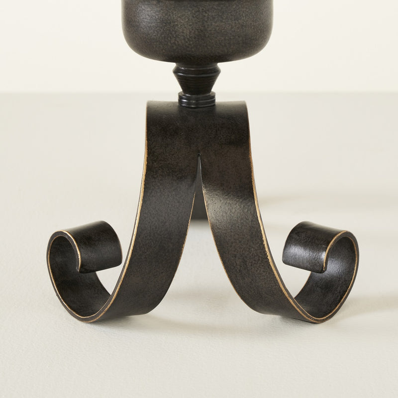 SHAYNE CANDLE HOLDER