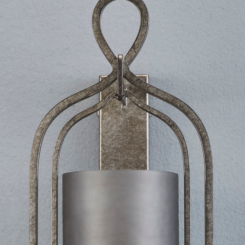 CORA WALL LIGHT SILVER