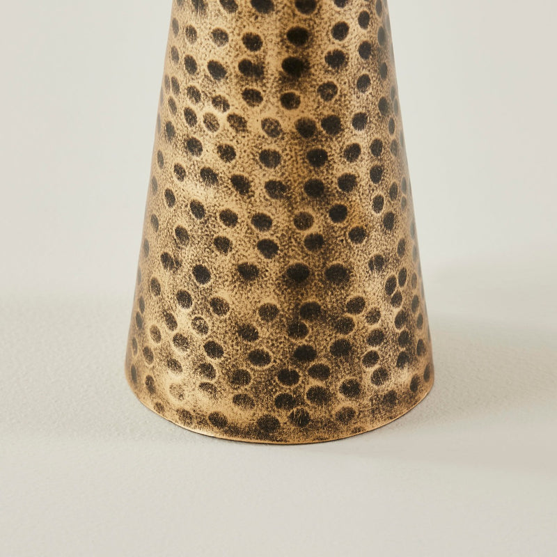 TYRO CANDLE HOLDER