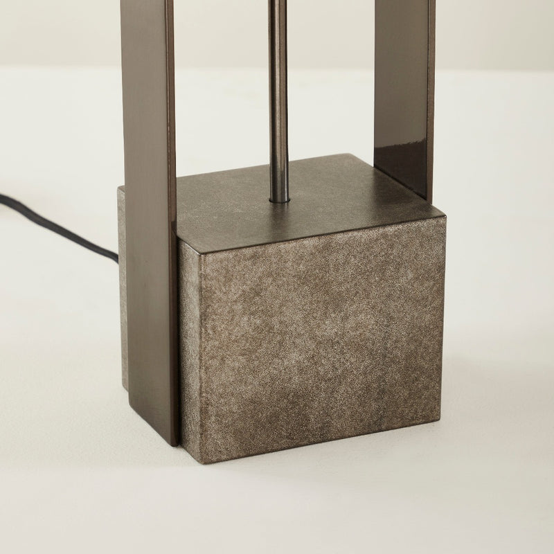 PERCH TABLE LAMP SILVER
