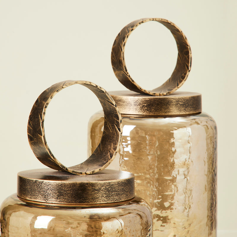 KIVÁLÓ CANISTER
