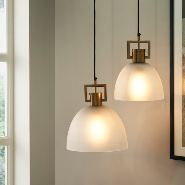TROY LINK PENDANT FROSTED CHAMPAGNE